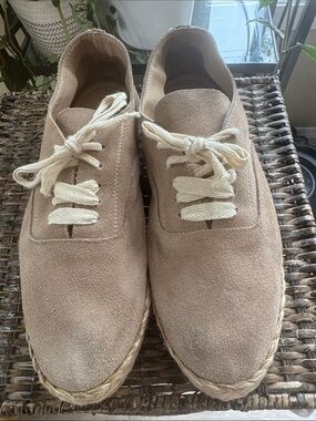 KAANAS Women's Montauk Lace-up Espadrille Tan Sneakers Women’s size 9